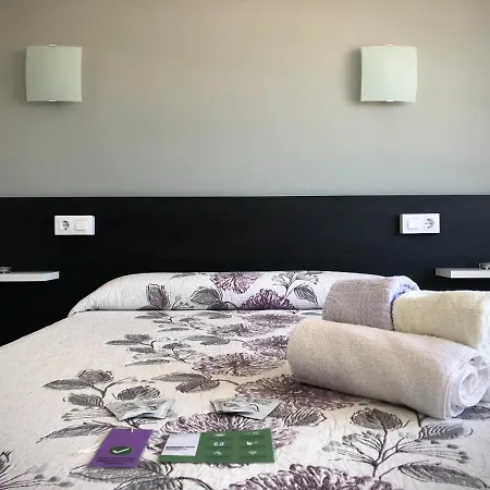 Guest house Dukes Playa de Bascuas