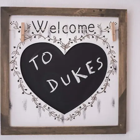 Dukes Playa de Bascuas