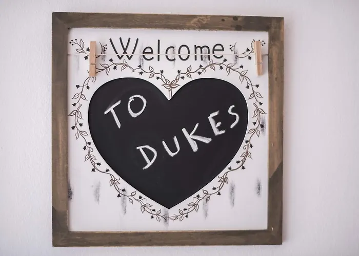 Dukes Playa de Bascuas